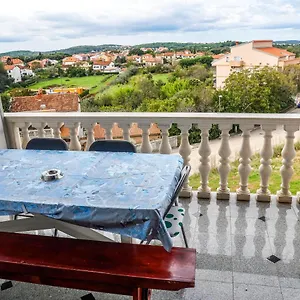 Veli Vrh *** Pula